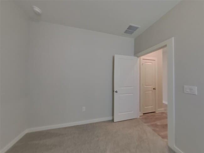 Building Photo - 556 Raglands Rd