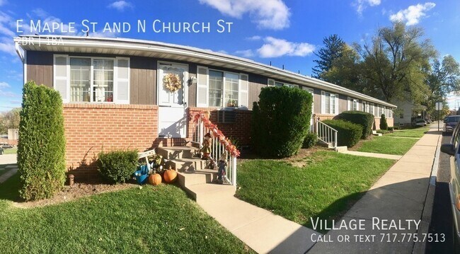 Building Photo - 361 E Maple St