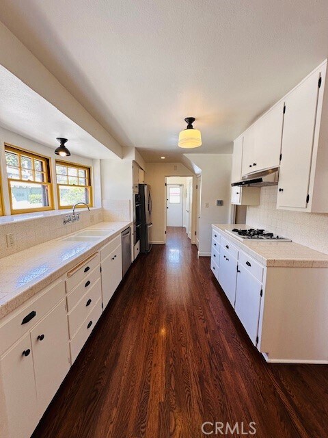 Building Photo - 322 S Ohio St