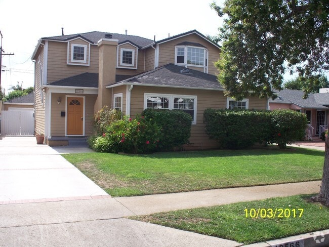 Building Photo - 12566 Woodbine St