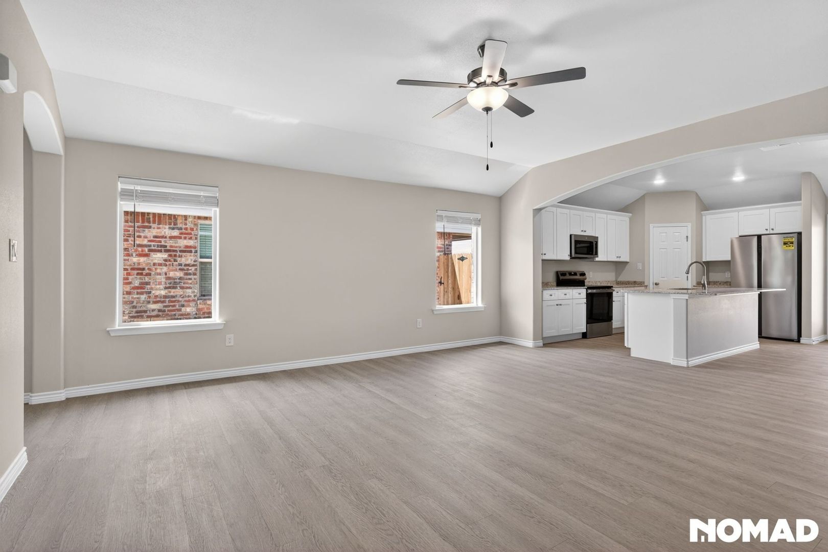 Building Photo - 1409 Bajada St