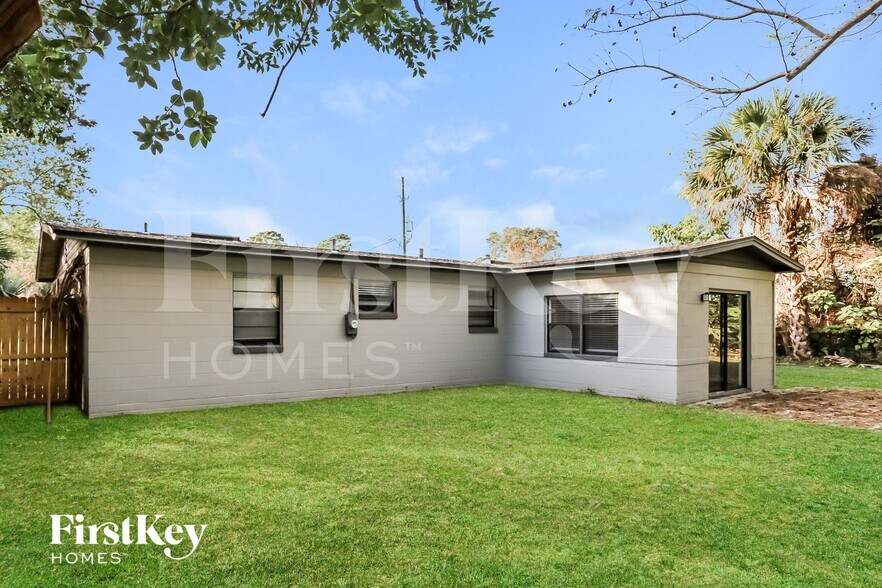 Building Photo - 2853 Oakcove Ln