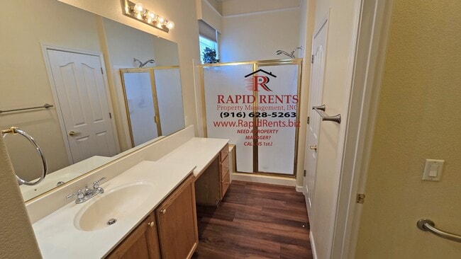 Building Photo - 2713 Robinson Creek Ln