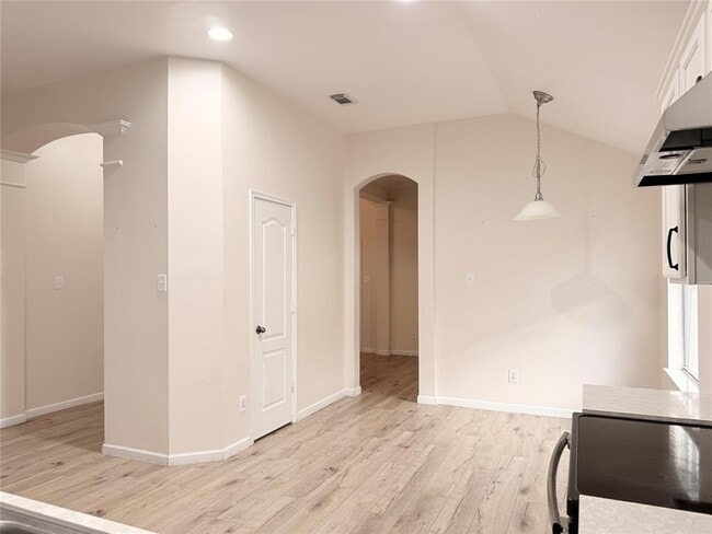 Building Photo - 17310 Brookhollow Mist Ct