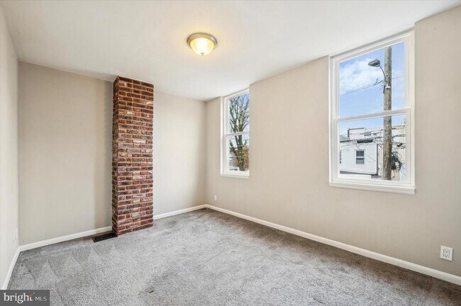 Building Photo - 3373 Coral St