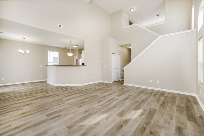Building Photo - 5694 Alliance Way