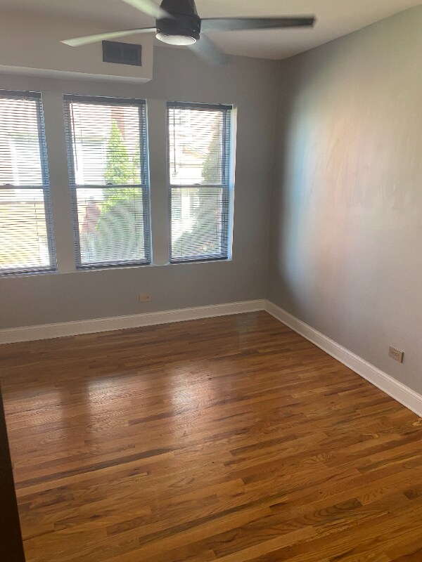 Building Photo - 1301 E 71st Pl