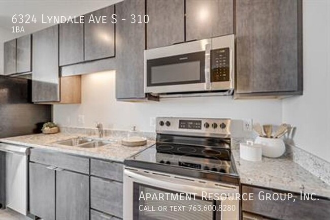 Building Photo - 6324 Lyndale Ave S