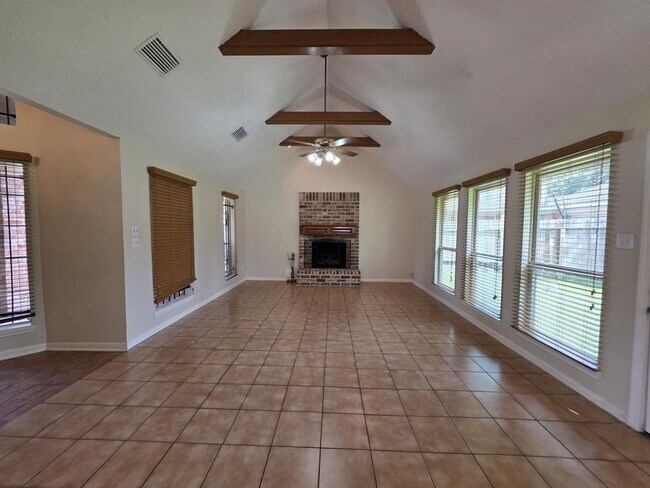 Building Photo - 4219 Meadowchase Ln
