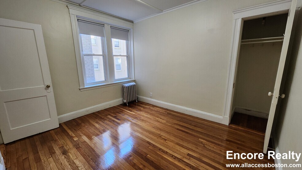 Building Photo - 1179 Boylston St
