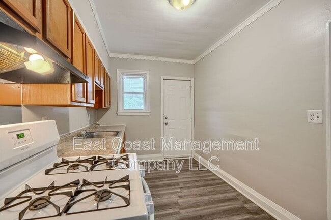 Building Photo - 2525 Boarman Ave