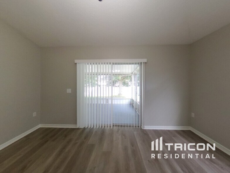 Building Photo - 407 Nuestra Pl