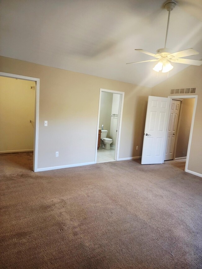 Building Photo - 55439 Ambassador Ct