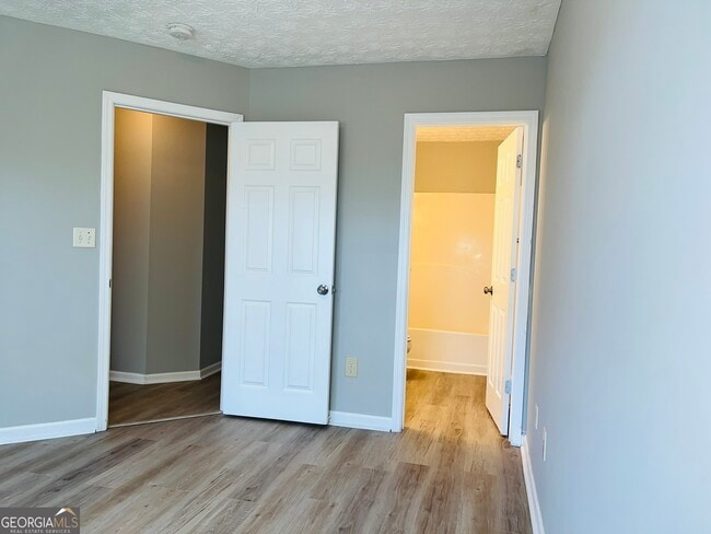 Building Photo - 105 Granite St