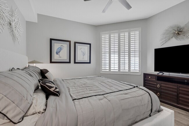 Building Photo - 420 Cove Tower Dr