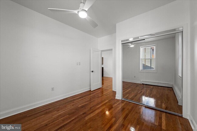 Building Photo - 40 E Piccadilly St