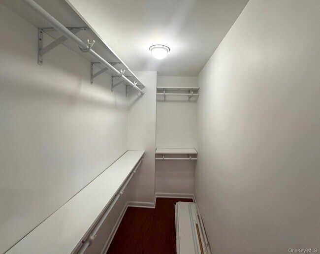 Building Photo - 500 Central Park Ave