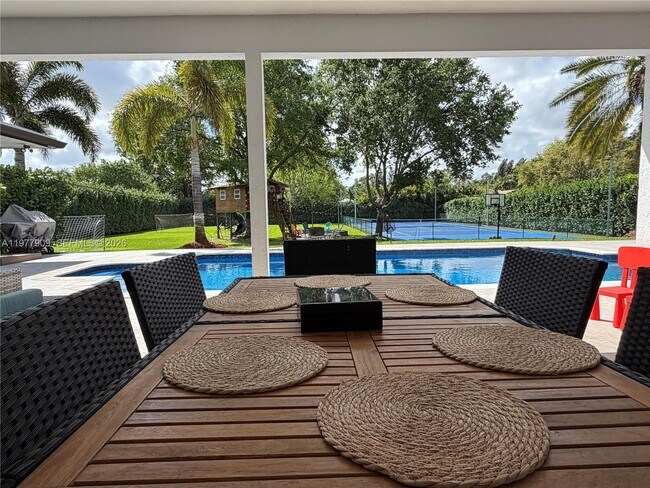 Building Photo - 11300 NW 5th St