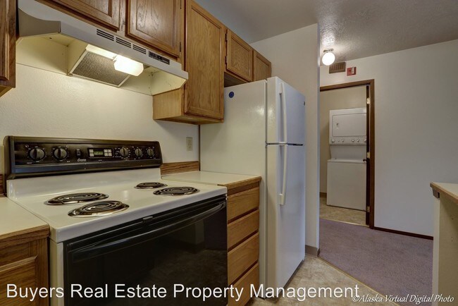 Building Photo - 1540 Russian Jack Dr