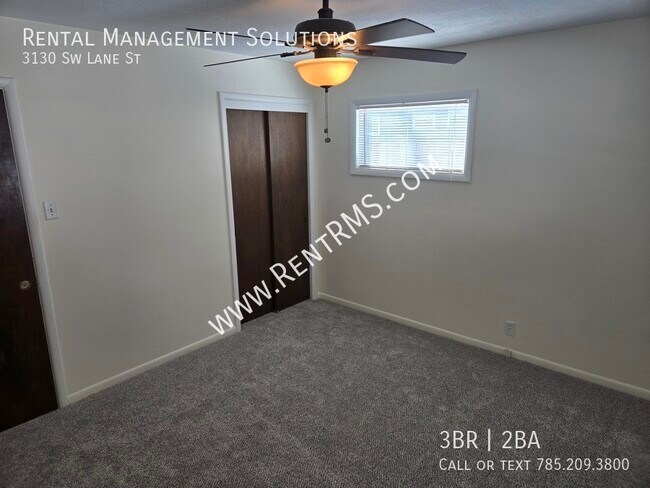 Building Photo - 3130 SW Lane St