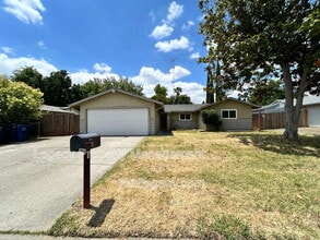 Building Photo - 3609 Huntsman Dr