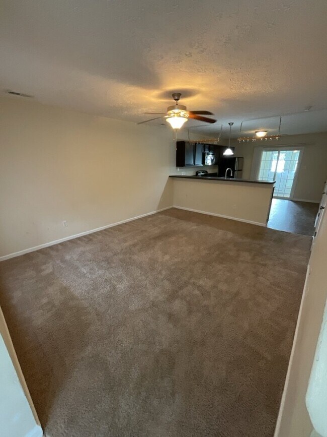 Building Photo - 111 Glen Cannon Drive