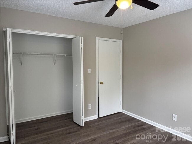 Building Photo - 1000 Mt Holly-Huntersville Rd