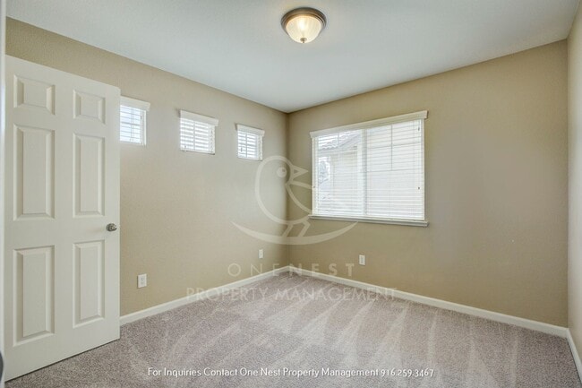 Building Photo - 1385 Black Bear St