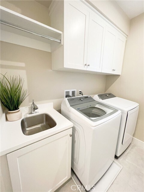 Building Photo - 115 Montero