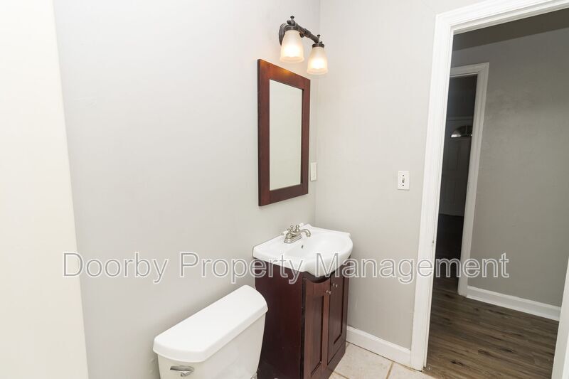 Building Photo - 5309 Rose St