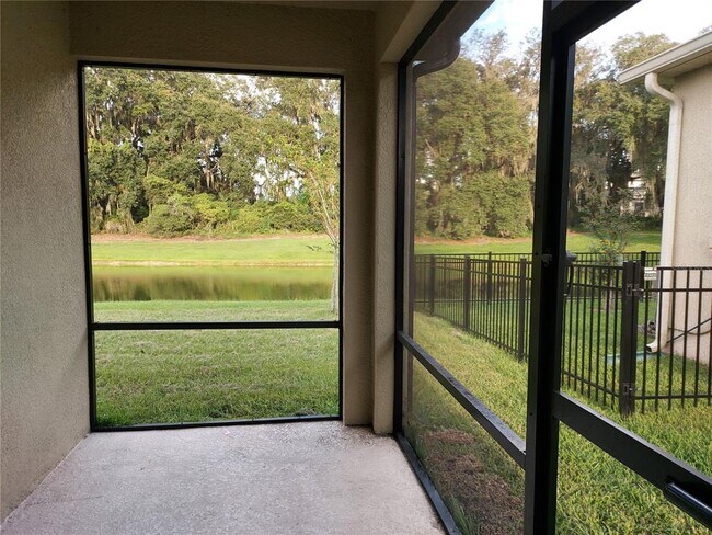 Building Photo - 4923 Rolling Greene Dr