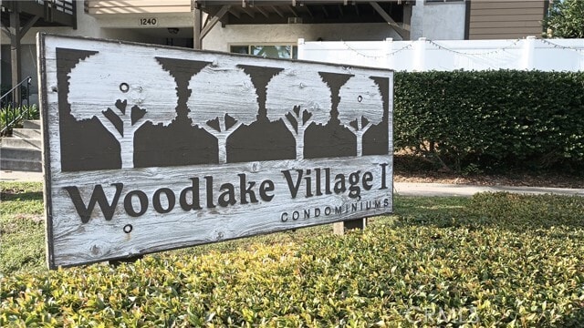 Building Photo - 1621 W Lambert Rd