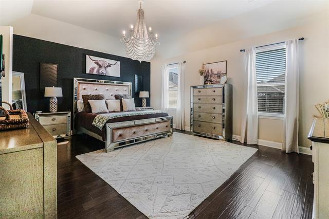 Building Photo - 230 Sandy Way