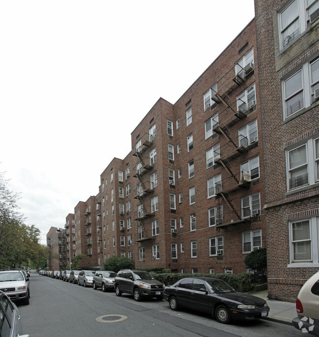 140 - 160 Beech Ave - 140-60 Beech Ave