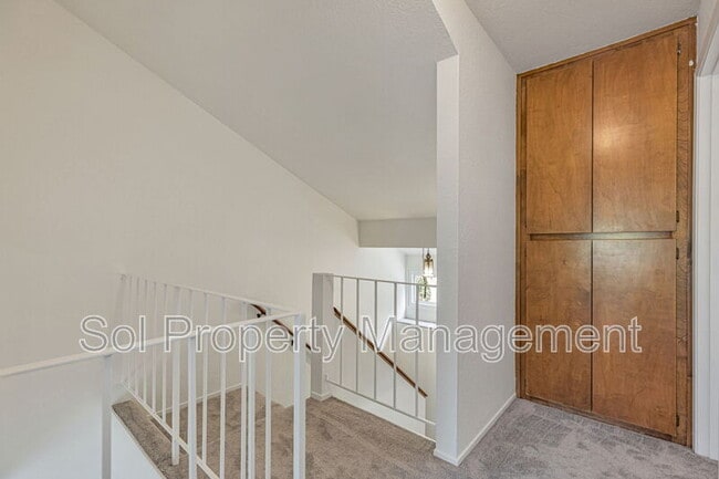 Building Photo - 8105 Kern Ave