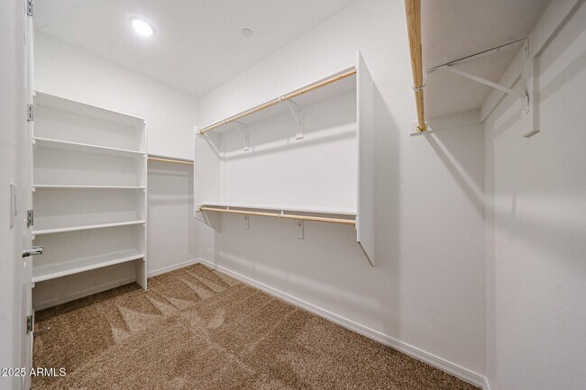 Building Photo - 28562 N 133rd Ln