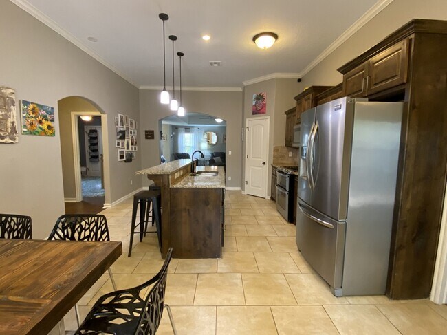 Building Photo - 10713 Masters Cir