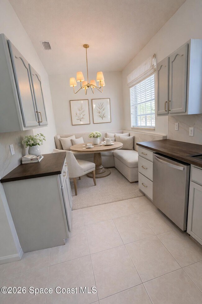 Building Photo - 8406 Mulligan Cir