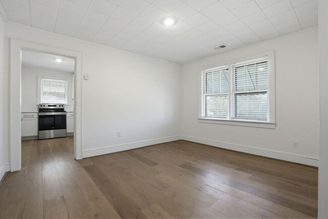 Building Photo - 3 Bedroom Newly Renovated Home in Central SC