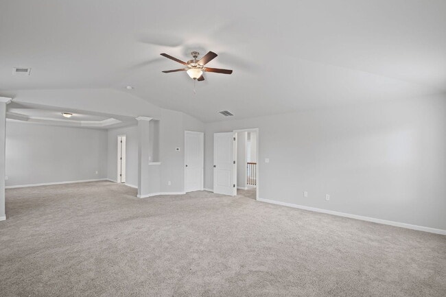 Building Photo - 2106 Cadenza Cir