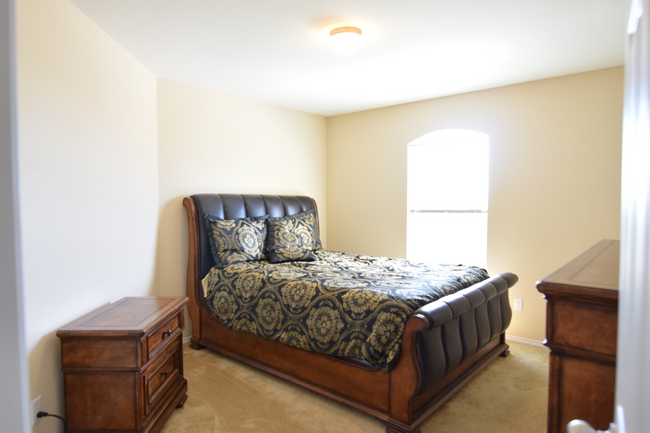 Building Photo - 2523 Red Fern Dr