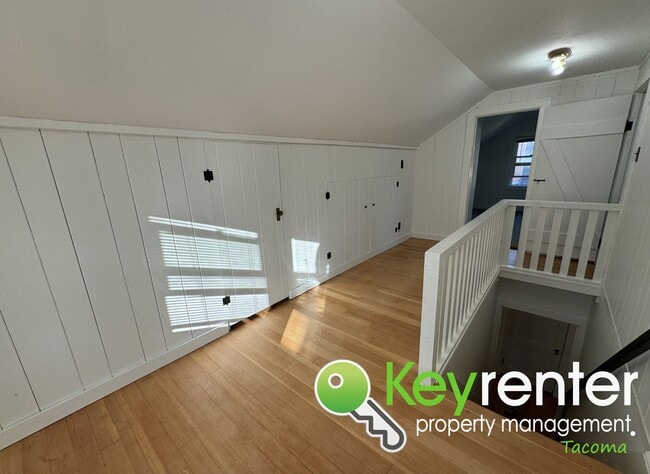 Building Photo - One of a Kind Multi-level Home in North Ta...