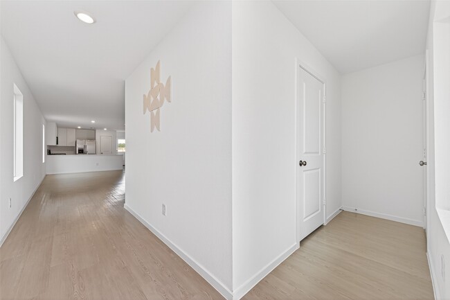 Building Photo - 6269 Alder Crk Dr