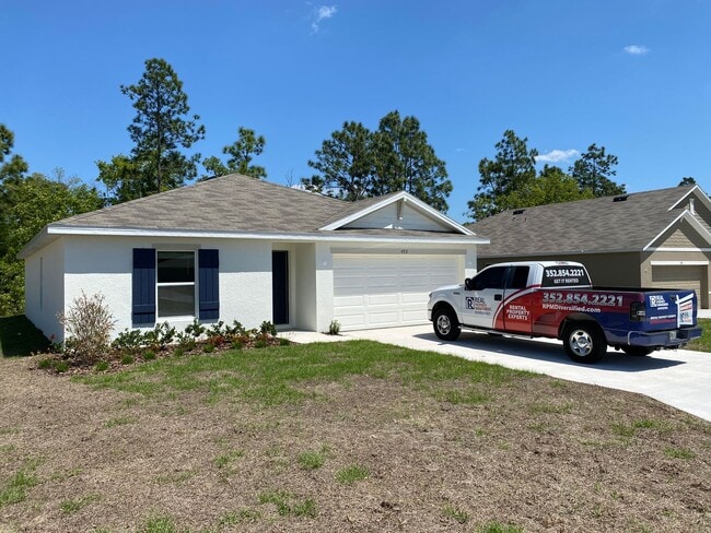 Building Photo - Desirable Lake Diamond Subdivision 4/2/2 **Won't Last*