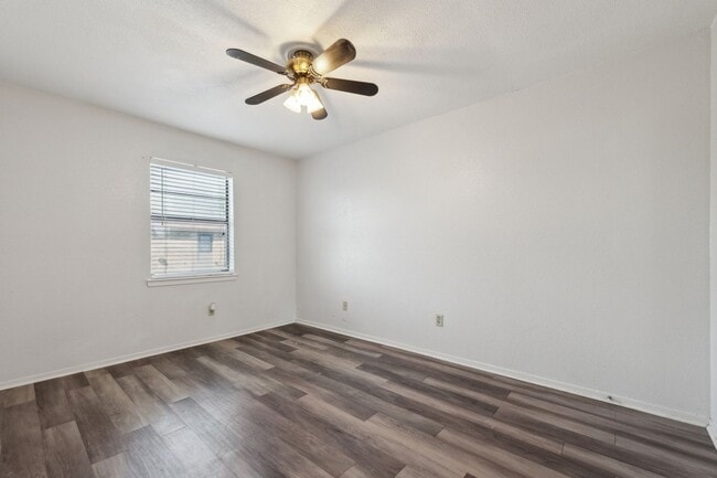 Building Photo - Charming 2BR Condo in Waco