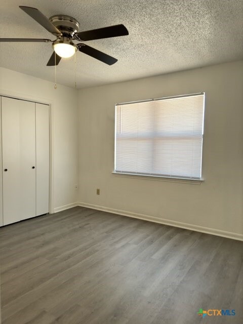 Building Photo - 1815 Cedarhill Dr