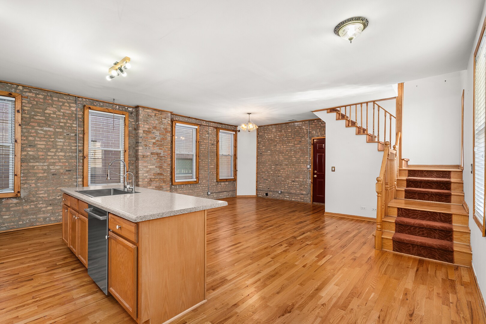 Building Photo - 1509 W Thomas St