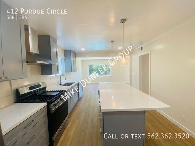 Building Photo - 412 Purdue Cir
