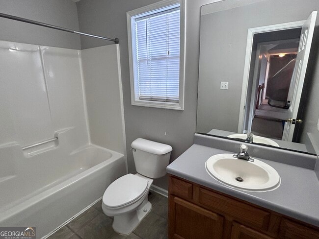 Building Photo - 22 Meadow Chase Way