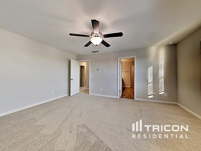 Building Photo - 238 Trail Winds Dr